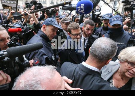 French writer Nicolas Mathieu (C) arrives at Drouant restaurant in Paris after winning the Prix Goncourt, France's top literary prize, on November 7, 2018. (Photo by Michel Stoupak/NurPhoto) Stock Photo