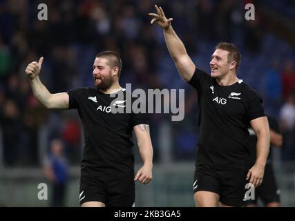 Italy v New Zealand All Blacks - Rugby Cattolica Test Match New Zealands Dane Coles and New Zealands Nathan Harris greeting the supporters at Olimpico Stadium in Rome, Italy on November 24, 2018 (Photo by Matteo Ciambelli/NurPhoto)  Stock Photo