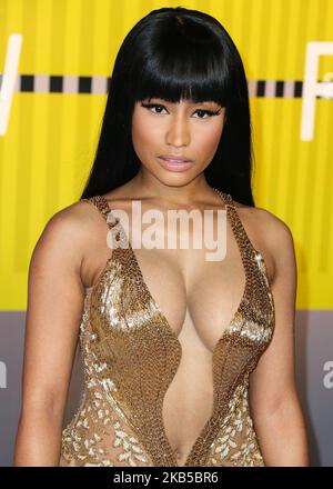 (FILE) Nicki Minaj Announces Retirement On Twitter. LOS ANGELES, CA, USA - AUGUST 30: Rapper Nicki Minaj wearing a Labourjoisie dress and Zoe Chicco jewelry arrives at the 2015 MTV Video Music Awards held at Microsoft Theatre L.A. Live on August 30, 2015 in Los Angeles, California, United States. (Photo by Xavier Collin/Image Press Agency/NurPhoto) Stock Photo