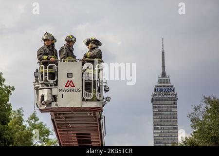 Two fires were recorded in Mexico City, where firefighters came to the site to control it. The first in the city center, where a department of a building caught fire. The second in the east of the city, where a Christmas ornaments store caught fire. September 12th. 2019. Jair Cabrera/ Nurphoto (Photo by Jair Cabrera/NurPhoto) Stock Photo