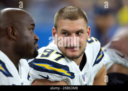 Defensive end joey bosa 97 hi-res stock photography and images - Alamy