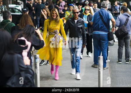 A guest in seen during Milan Fashion Week Womenswear Spring/Summer 2020 on 19 September 2019 in Milan, Italy (Photo by Nataliya Petrova/NurPhoto) Stock Photo