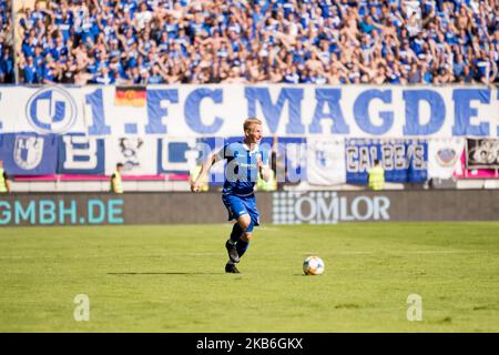 Dominik Ernst of 1. FC Magdeburg during the 3. Bundesliga match between 1. FC Kaiserslautern and 1. FC Magdeburg at the Fritz-Walter-Stadium on September 21, 2019 in Kaiserslautern, Germany. (Photo by Peter Niedung/NurPhoto) Stock Photo