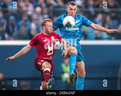 Artem Dzyuba of FC Zenit Saint Petersburg (R) vie for the ball during the Russian Premier League match between FC Zenit Saint Petersburg and FC Rubin Kazan at the Gazprom Arena on September 21, 2019 in Saint Petersburg, Russia. (Photo by Igor Russak/NurPhoto) Stock Photo