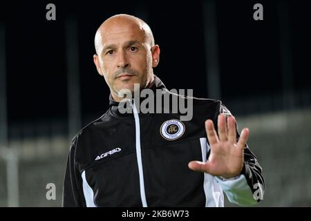 Vincenzo Italiano head coach of Spezia Calcio 1906 during the Italian Serie B 2019/2020 match between Ascoli Calcio 1898 FC and Spezia Calcio 1906 at Stadio Cino e Lillo Del Duca on September 24, 2019 in Ascoli Piceno, Italy. (Photo by Danilo Di Giovanni/NurPhoto) Stock Photo