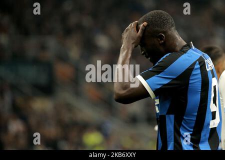 Romelu Lukaku of FC Internazionale reacts to a missed chance during the Serie A match between of FC Internazionele and SS Lazio at Stadio Giuseppe Meazza on September 25, 2019 in Milan, Italy. (Photo by Giuseppe Cottini/NurPhoto) Stock Photo