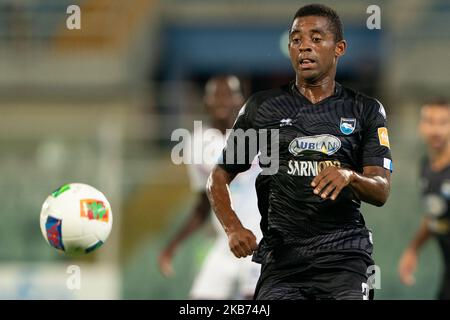 Jos Machin of Pescara Calcio 1936 during the Italian Serie B 2019/2020 match between Pescara Calcio 1936 and F.C. Crotone at Stadio Adriatico Giovanni Cornacchia on September 27, 2019 in Pescara, Italy. (Photo by Danilo Di Giovanni/NurPhoto) Stock Photo