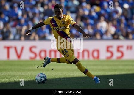 Junior Firpo of Barcelonain action during the Liga match between Getafe CF and FC Barcelona at Coliseum Alfonso Perez on September 29, 2019 in Getafe, Spain. (Photo by Jose Breton/Pics Action/NurPhoto) Stock Photo