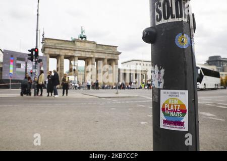 Anti Nazi sticker is seen near the Brandenburg Gate in Berlin, Germany on 26 September, 2019. (Photo by Beata Zawrzel/NurPhoto) Stock Photo