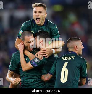 Jorginho of Italy celebrates with Marco Verratti, Leonardo Bonucci and Ciro Immobile during the Group J European Qualifiers for UEFA Euro 2020 match Italy v Greece at the Olimpico Stadium in Rome, Italy on October 12, 2019 (Photo by Matteo Ciambelli/NurPhoto) Stock Photo