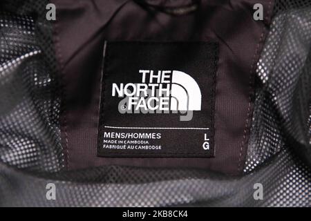 Ongunstig Impasse plannen North face jacket logo hi-res stock photography and images - Alamy
