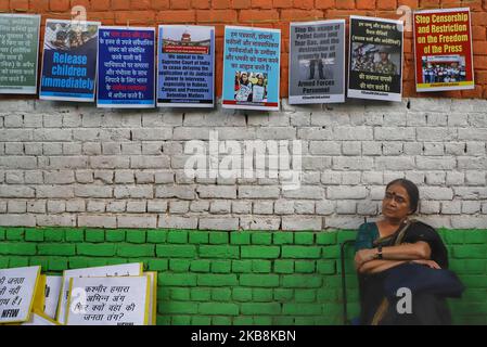 People participate in a protest organised by The Citizens of India showing solidarity with Kashmiri people after Indian government abrogated article 370 which gives special status to Jammu and Kashmir at Jantar Mantar in New Delhi India on 19 October 2019 (Photo by Nasir Kachroo/NurPhoto) Stock Photo