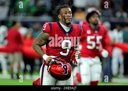 Houston Texans tight end Brevin Jordan (9) warms up before an NFL