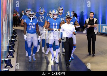 Detroit Lions players head to the field during an NFL football game against the New York Giants in Detroit, Michigan USA, on Sunday, October 27, 2019 (Photo by Jorge Lemus/NurPhoto) Stock Photo