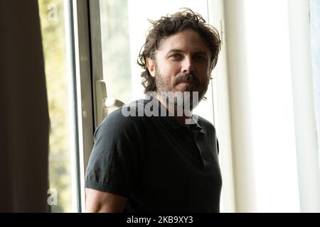 The actor Casey Affleck attends the photocall of the movie 'Light of my life' at the Bernini Bristol Hotel in Rome, on November 3 2019 in Rome, Italy. (Photo by Luca Carlino/NurPhoto) Stock Photo