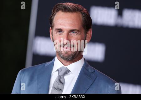 HOLLYWOOD, LOS ANGELES, CALIFORNIA, USA - NOVEMBER 04: Actor Josh Lucas arrives at the Los Angeles Premiere Of 20th Century Fox's 'Ford v Ferrari' held at the TCL Chinese Theatre IMAX on November 4, 2019 in Hollywood, Los Angeles, California, United States. (Photo by Xavier Collin/Image Press Agency/NurPhoto) Stock Photo