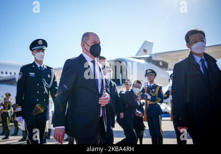 Peking, China. 04th Nov, 2022. German Chancellor Olaf Scholz (SPD ...