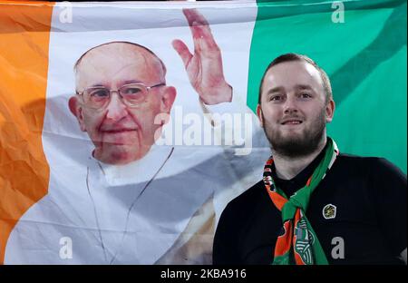 Celtic supporter with a Pope Francis banner during the UEFA Europa League Group stage match SS Lazio v Celtic Fc at the Olimpico Stadium in Rome, Italy on November 7, 2019 (Photo by Matteo Ciambelli/NurPhoto) Stock Photo