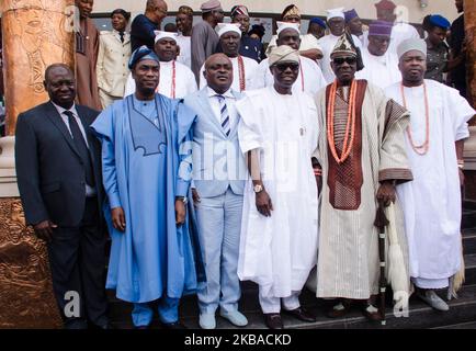 Lagos State Governor Babajide Sonwo-Olu(C), and the Deputy Governor,Obafemi Hamzat (L) and other dignitaries pose for group pictures, at the 2020 budget presentation in Lagos, Nigeria November 8 2019. (Photo by Olukayode Jaiyeola/NurPhoto) Stock Photo