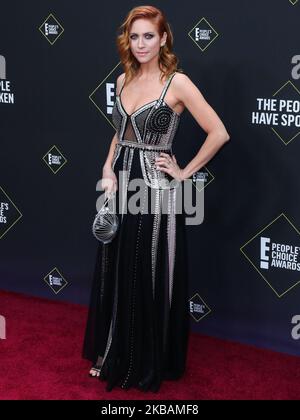 SANTA MONICA, LOS ANGELES, CALIFORNIA, USA - NOVEMBER 10: Actress Brittany Snow wearing Temperley London arrives at the 2019 E! People's Choice Awards held at Barker Hangar on November 10, 2019 in Santa Monica, Los Angeles, California, United States. (Photo by Xavier Collin/Image Press Agency/NurPhoto) Stock Photo