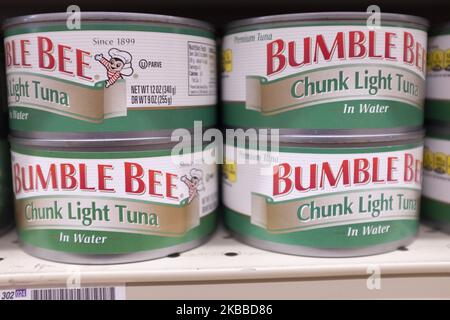 Bumble Bee tuna cans can be seen at a store in Mountain View, California, United States on Friday, November 22, 2019. Tuna maker Bumble Bee Foods said Thursday that it has filed for Chapter 11 bankruptcy protection, with an agreement from Taiwan-based FCF Fishery, its largest creditor, to purchase its assets for roughly $925 million. (Photo by Yichuan Cao/NurPhoto) Stock Photo