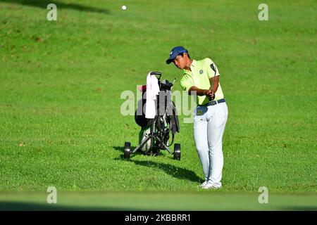 Photo action Tanapoom KaewJoey during 21st Sarawak International Junior Golf Championship Final Round at Sarawak Golf Club on November 28, 2019 in Kuching ,Sarawak , Malaysia. (Photo by Muhammad Amir Abidin/NurPhoto) Stock Photo