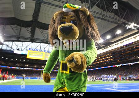 Tampa bay buccaneers mascot hi-res stock photography and images - Alamy