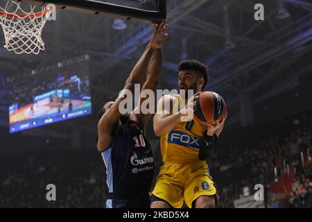 Elijah Bryant (R) of Maccabi FOX Tel Aviv and Will Thomas of Zenit St Petersburg in action during the EuroLeague Basketball match between Zenit St Petersburg and Maccabi FOX Tel Aviv on December 17, 2019 at Sibur Arena in Saint Petersburg, Russia. (Photo by Mike Kireev/NurPhoto) Stock Photo