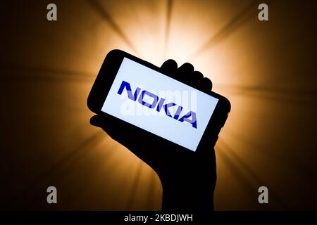 The Amazing Nokia Hands) Nokia Ringtone: Tumbler | TikTok