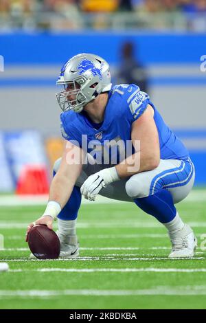 Detroit Lions center Frank Ragnow (77) during player introductions ...