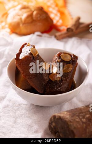 Dulce de Calabaza. Mexican dessert whose main ingredients are pumpkin and piloncillo, also known as Chacualole, Xacualole or Calabaza en Tacha, widely Stock Photo