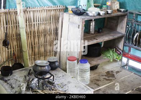 Traditional Assamese kitchen of a bamboo house pictured at Majuli island, Assam, India on 6 March, 2019. (Photo by Krystof Kriz/NurPhoto) Stock Photo