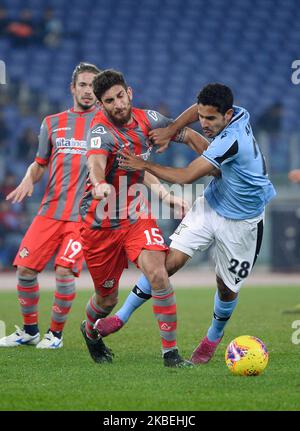 Matteo Bianchetti of US Cremonese compete for the ball with Andre Anderson of SS Lazio during the Coppa Italia match between SS Lazio and US Cremonese at Olimpico Stadium on January 14, 2020 in Rome, Italy. (Photo by Silvia Lore/NurPhoto) Stock Photo