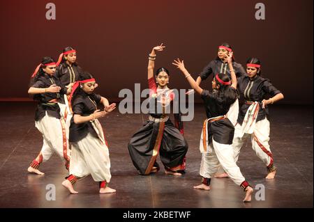 Tamil Bharatnatyam dancers perform a traditional dance depicting the strength of the Goddess Amman during a cultural program celebrating the Thai Pongal Festival in Markham, Ontario, Canada, on January 12, 2020. The festival of Thai Pongal is a thanksgiving festival honoring the Sun God (Lord Surya) and celebrating a successful harvest. (Photo by Creative Touch Imaging Ltd./NurPhoto) Stock Photo