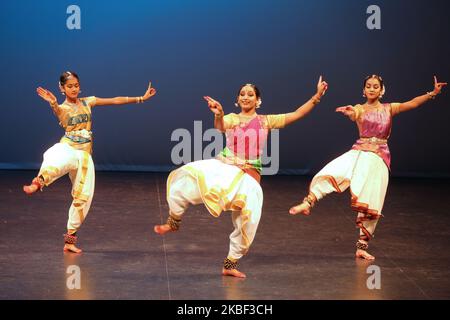 Tamil youth perform a traditional dance during a cultural program celebrating the Thai Pongal Festival in Markham, Ontario, Canada, on January 12, 2020. The festival of Thai Pongal is a thanksgiving festival honoring the Sun God (Lord Surya) and celebrating a successful harvest. (Photo by Creative Touch Imaging Ltd./NurPhoto) Stock Photo