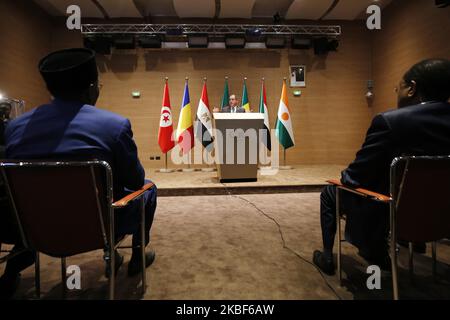 Algerian Foreign Minister Sabri Boukadoum speaks during a press conference during a meeting of Libya's neighbouring countries in Algiers, Algeria, 23 January 2020. Officials from Algeria, Chad, Egypt, Mali, Niger, Sudan and Tunisia, as well as Germany, met as part of international efforts to reach a political settlement to the the Libyan conflict (Photo by Billal Bensalem/NurPhoto) Stock Photo