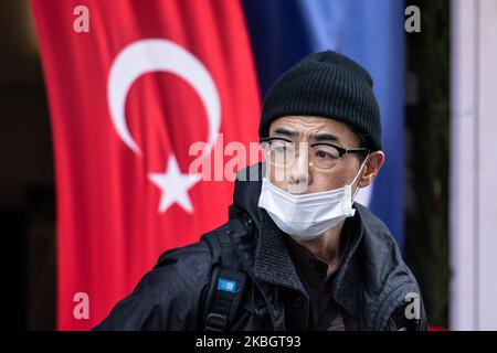 People wearing protective facemasks in Istanbul, Turkey, on February 11, 2020. - The number of fatalities from China's COVID-19 coronavirus epidemic jumped to 1,113 nationwide on February 12 after another 97 deaths were reported by the national health commission. (Photo by Onur Dogman/NurPhoto) Stock Photo
