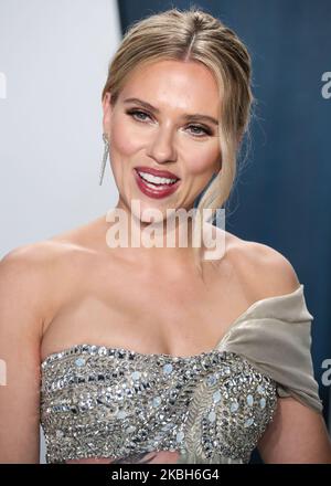 BEVERLY HILLS, LOS ANGELES, CALIFORNIA, USA - FEBRUARY 09: Actress Scarlett Johansson arrives at the 2020 Vanity Fair Oscar Party held at the Wallis Annenberg Center for the Performing Arts on February 9, 2020 in Beverly Hills, Los Angeles, California, United States. (Photo by Xavier Collin/Image Press Agency/NurPhoto) Stock Photo