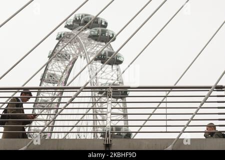 A partial view of the London Eye, or the Millennium Wheel, a cantilevered observation wheel on the South Bank of the River Thames in London. On Saturday, 25 January 2019, in London, United Kingdom. (Photo by Artur Widak/NurPhoto) Stock Photo