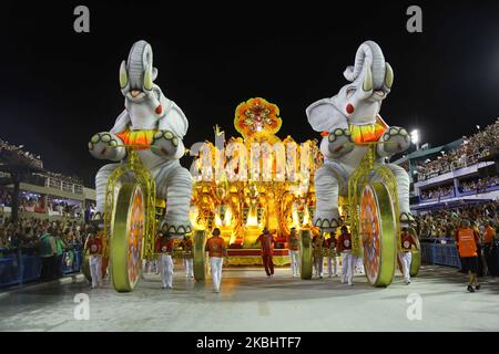 Members of samba School Salgueiro perform during the last night of Rio's Carnival parade at the Sambadrome Marques de Sapucai in Rio de Janeiro, Brazil, on February 24, 2020. (Photo by Gilson Borba/NurPhoto) Stock Photo