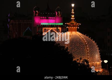 A view of illuminated shrine of Sufi saint Khwaja Moinuddin Chishti during the URS Festival in Ajmer, in the Indian state of Rajasthan on February 27, 2020. Thousands of Sufi devotees from different parts of India travel to the shrine for the annual festival, marking the death anniversary of the Sufi saint. (Photo by STR/NurPhoto) Stock Photo