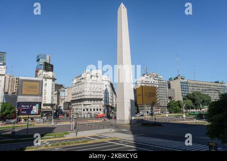 General view of an empty Buenos Aires street, in the first days of mandatory quarantine to fight spread of the (COVID-19) coronavirus pandemic on March 21, 2020 in Buenos Aires, Argentina. (Photo by Santiago Botero/NurPhoto) Stock Photo