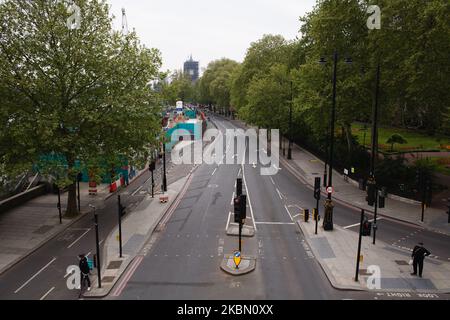 A near-deserted Victoria Embankment in London, England, on April 27, 2020. Britain began its sixth week of coronavirus lockdown today, with Prime Minister Boris Johnson this morning urging the country for continued patience with the measures as the UK comes through its 'peak' of covid-19 cases and deaths. In recent weeks clamour has been growing for the government to set out its thinking on when and how the country could begin to shed some of the restrictions currently in place, with growing fears over the economic damage being wrought. In his speech this morning, the prime minister indicated  Stock Photo