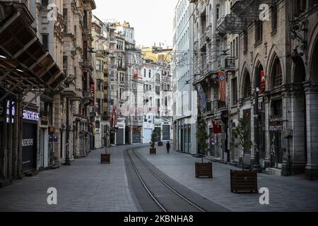 A general view of deserted Istiklal Street during the curfew in Istanbul, Turkey on May 09, 2020. Turkey has reimposed a 48-hour curfew in 24 provinces beginning at midnight as part of measures to stem the spread of the novel coronavirus, the country’s Interior Ministry announced. (Photo by Cem Tekke?ino?lu/NurPhoto) Stock Photo