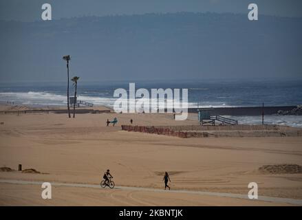 Los Angeles County beaches reopened to recreational use after weeks of closure on Wednesday, May 13, 2020, during the coronavirus pandemic. (Photo by John Fredricks/NurPhoto) Stock Photo