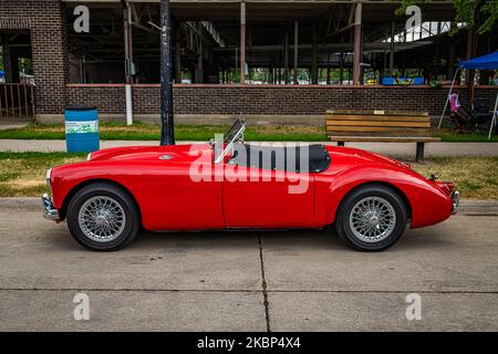 Des Moines, IA - July 01, 2022: High perspective side view of a 1957 MGA 1500 Roadster at a local car show. Stock Photo