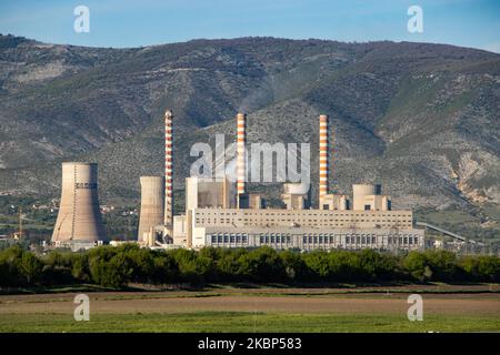 Agios Dimitrios, Kozani in Northern Greece. View of the Agios Dimitrios power station near the northern Greek town of Kozani. Agios Dimitrios Power Station is the largest lignite power plant in the country, generating a capacity of 1600MW. The plant burns lignite extracted through the opencast mining process in nearby locations of Ptolemaida and Amyntaio in Western Macedonia. The station is owned by the Public Power Corporation. May 2020 (Photo by Nicolas Economou/NurPhoto) Stock Photo