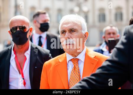 The leader Antonio Pappalardo arrives at the “Gilet Arancioni” protest in Piazza Duomo with orange vest during the Phase 2 of Coronavirus (COVID-19) National Lockdown on May 30, 2020 in Milan, Italy. (Photo by Alessandro Bremec/NurPhoto) Stock Photo