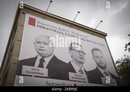 A large banner advertising investigations revealing financial scandals by newspaper Gazeta Wyborcza on three main government figures is seen on June 17, 2020 in Warsaw, Poland. On June 28 Poland will have it's first round of presidential elections. The presidential race has heated up since Warasaw mayor Rafal Trzaskowski announced his candidacy in May to run against the incumbent Andrzej Duda. Duda has received heavy critique both at home and abroad after his anti-LGBT remarks while on campaign, comparing them to modern day Bolsheviks who threaten traditional Polish family values. (Photo by Ja Stock Photo