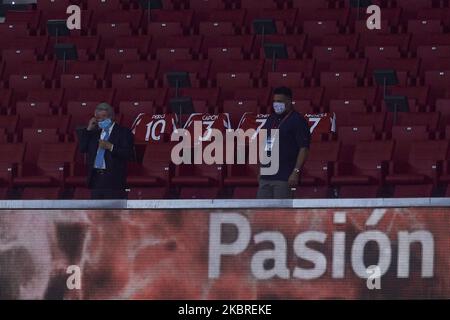 The preseidents Enrique Cerezo and Ronaldo Luis Nazario de Lima during the memorial moment of silence prior to the Liga match between Club Atletico de Madrid and Real Valladolid CF at Wanda Metropolitano on June 20, 2020 in Madrid, Spain. (Photo by Jose Breton/Pics Action/NurPhoto) Stock Photo